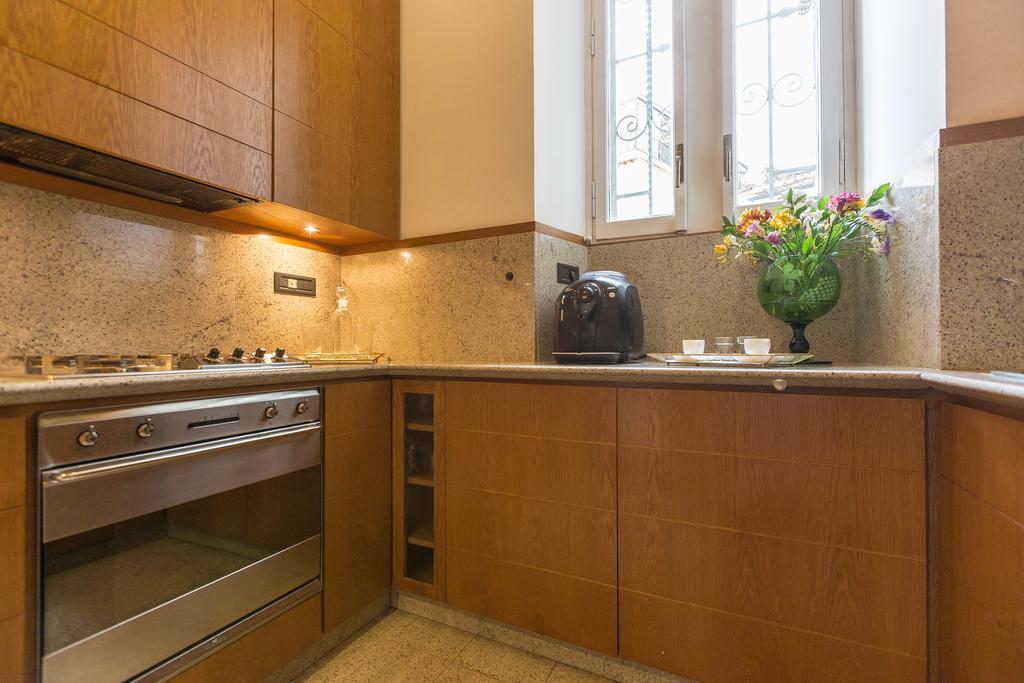 Prestigious Apartment Piazza Navona Rome Exterior photo
