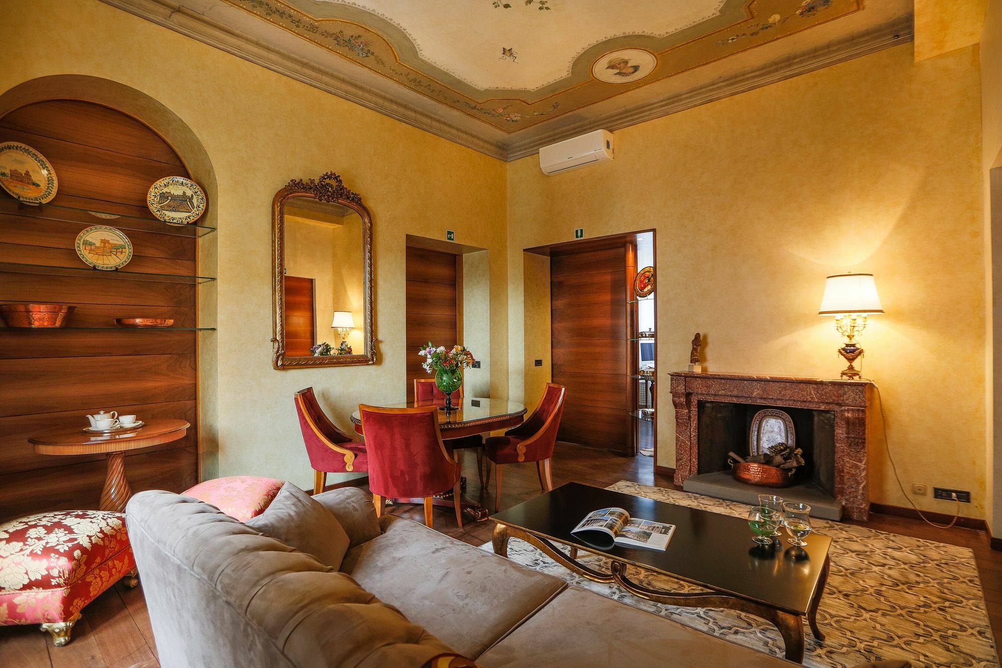 Prestigious Apartment Piazza Navona Rome Exterior photo