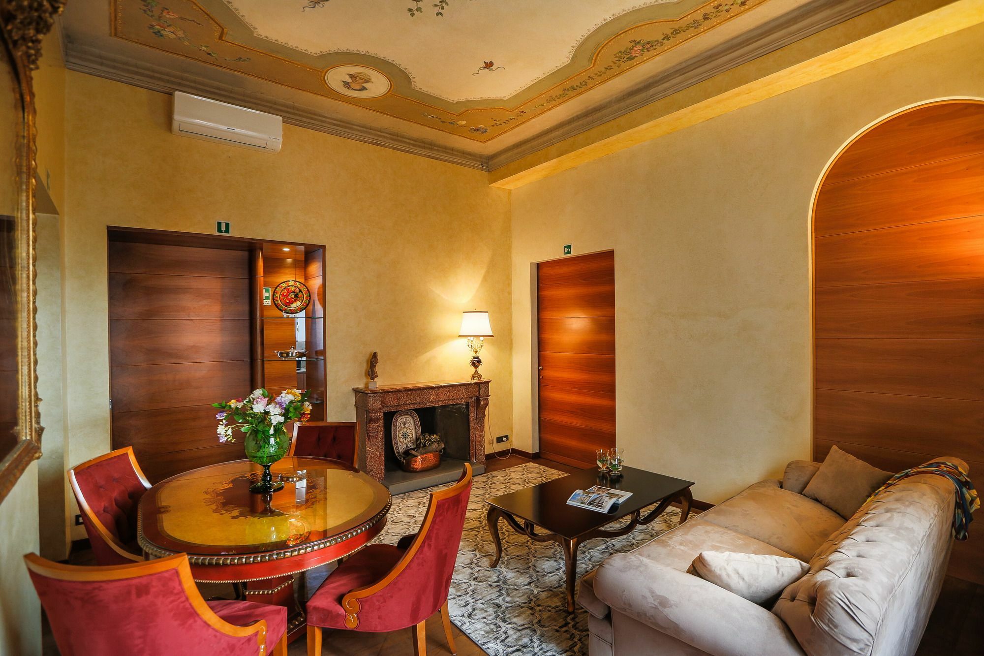 Prestigious Apartment Piazza Navona Rome Exterior photo
